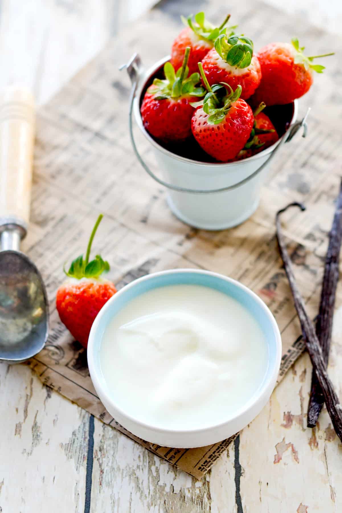 Ingredients for strawberry yogurt popsicles.
