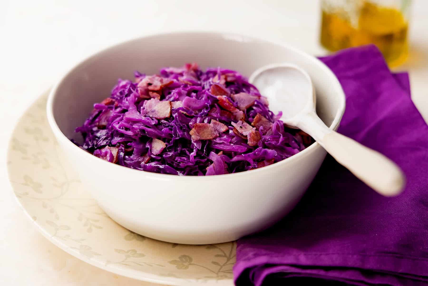Cooked red cabbage.